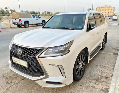 LX570 لكزس 1