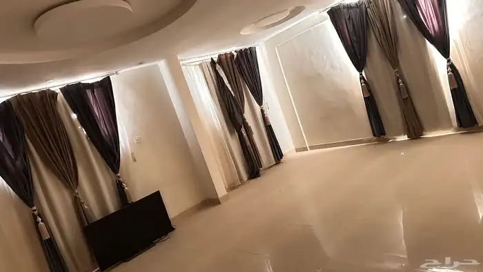 اثاث متنوع للبيع مزاد 10