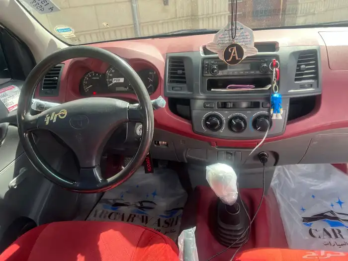 هايلوكس 16