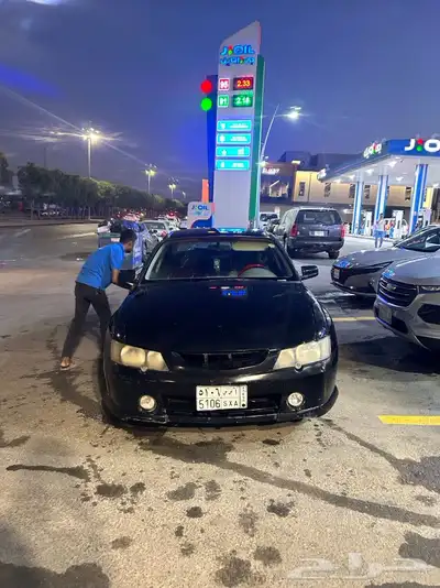 لومينا 2004 ممشى 160 الف 2