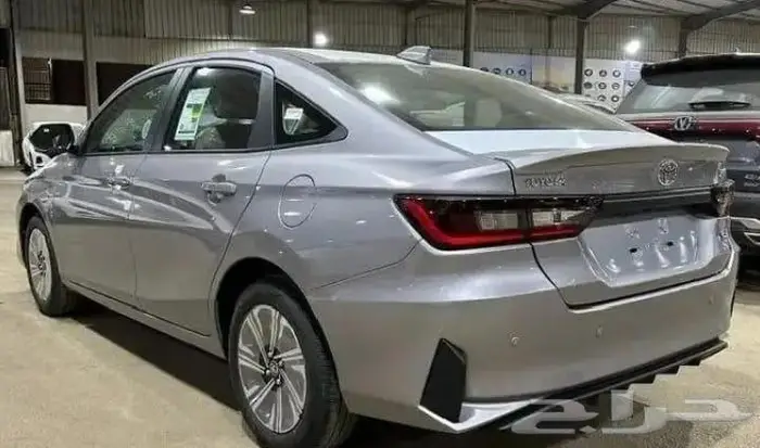 تويوتا يارس 2024 3