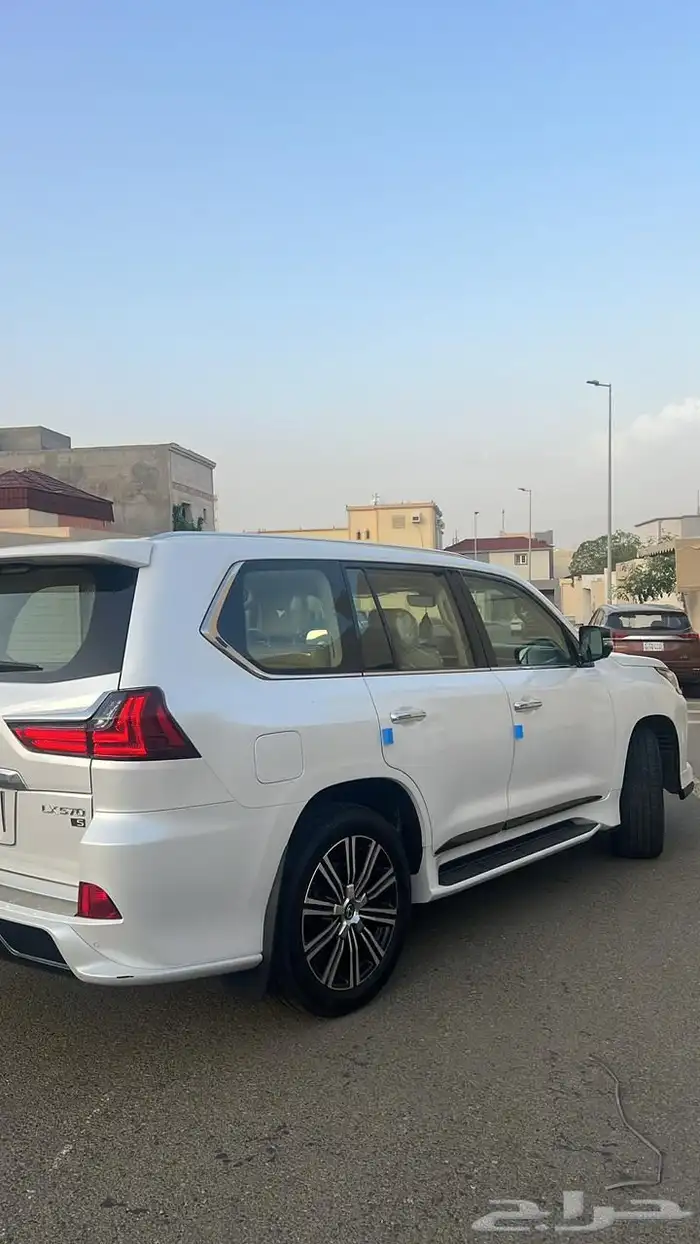 جيب لكزس Lx2021 نظيف شرط 5