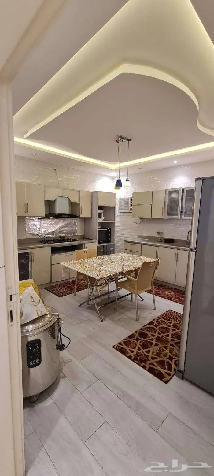 شقة كبيرة دورين بمخطط الريان 3