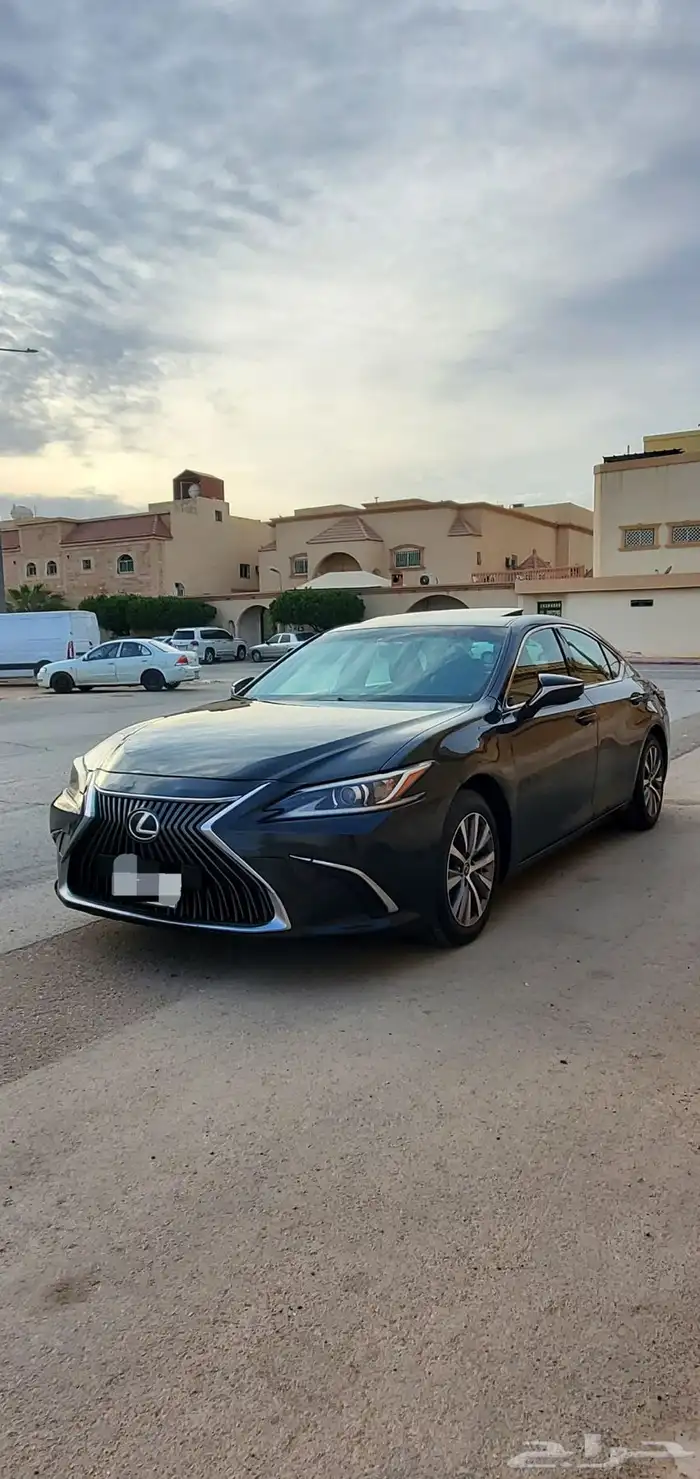 للبيع مجموعه لكزس 250موديل 2020 السعر 77 5