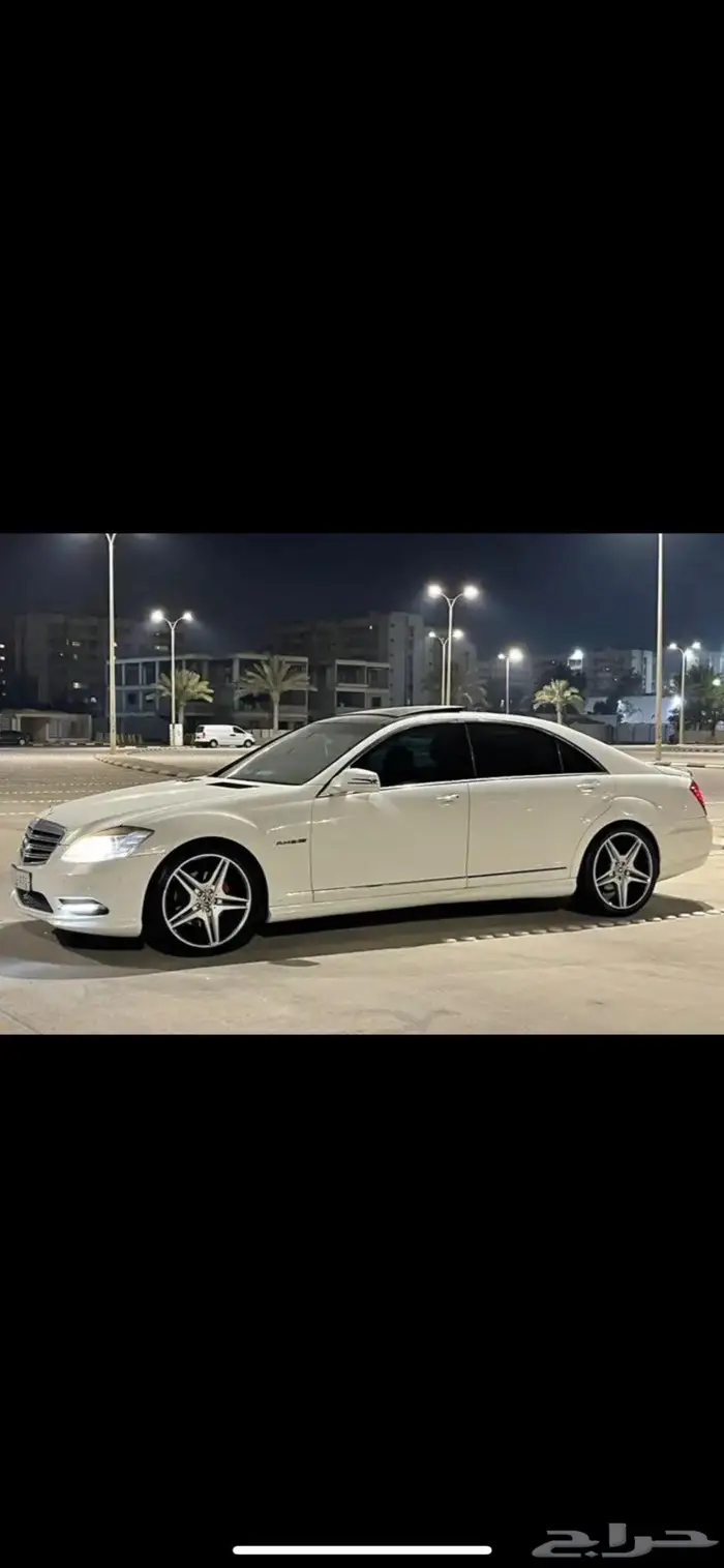 مارسيدس بانوراما 12