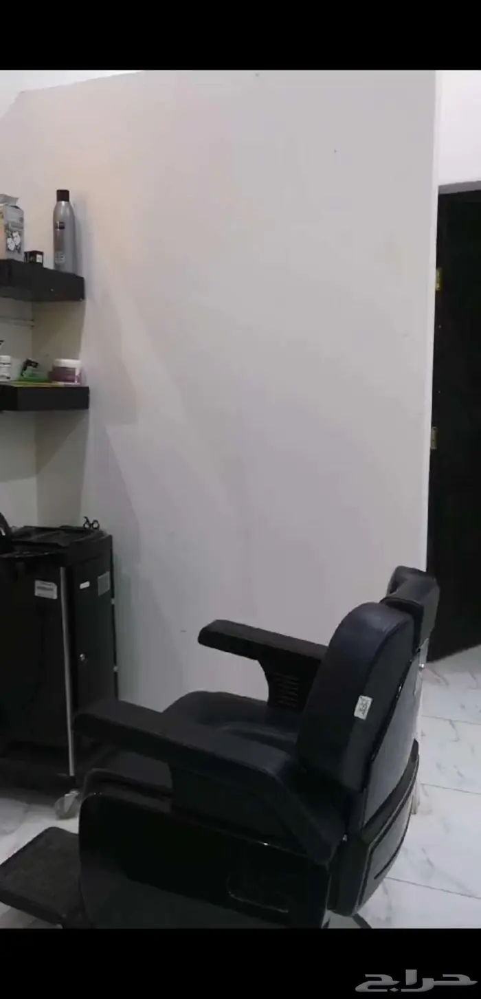 محل حلاق جاهز لإكمال الاجار او تقبيل المحل 3