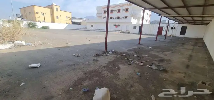 للإيجار مبنى تجاري سكني محايل عسير طريق جدة 2