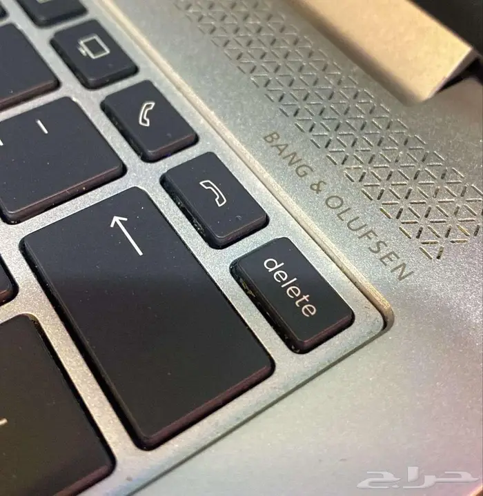 لاب توبات متنوعه عرض لفترة محدوده 6
