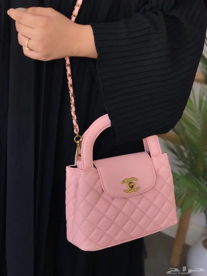 شنط كوتش ميو ميو توري بورش اشكال كثيره ومتنوعه 95