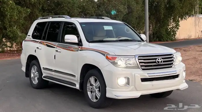 لاندكروزر 2015 بريمي 0