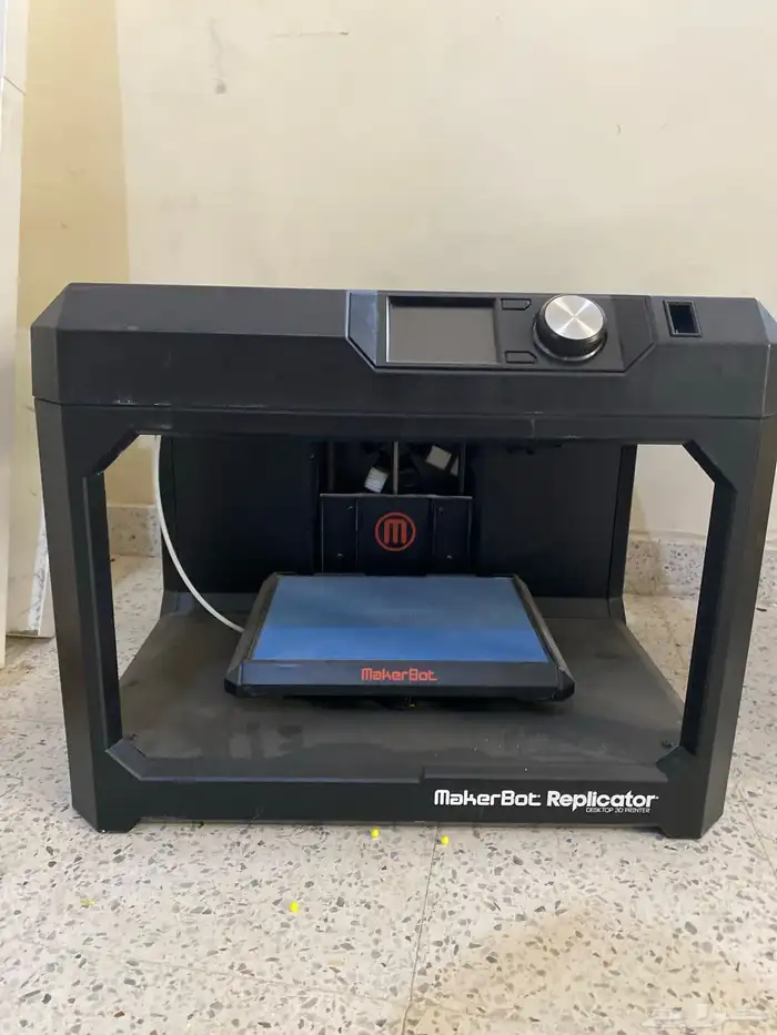 طابعه 3D للبيع 1
