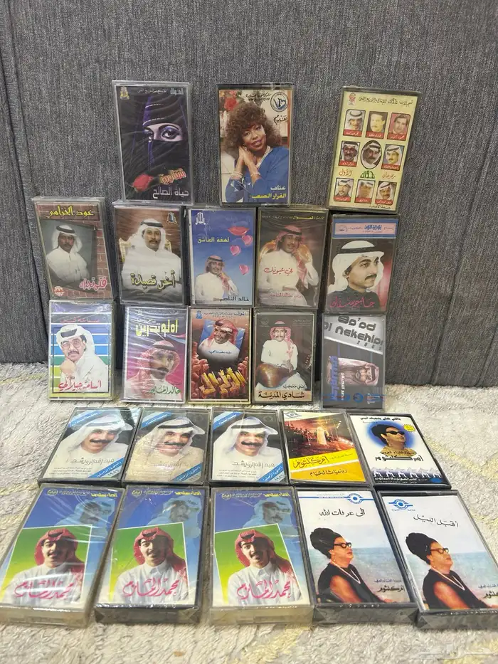 اشرطه كاسيت نخبه من الفنانين بتغليف المصنع 1