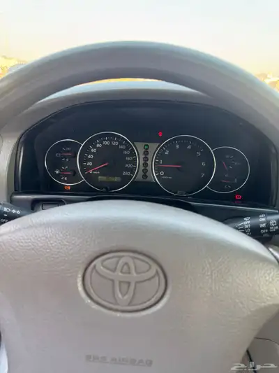 لاندكروزر 2005 GXR فل كامل 6