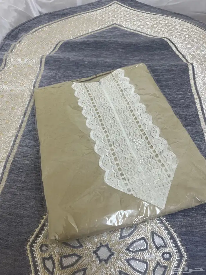 اطقم سجادات صلاة مبطنه فاخرة 5