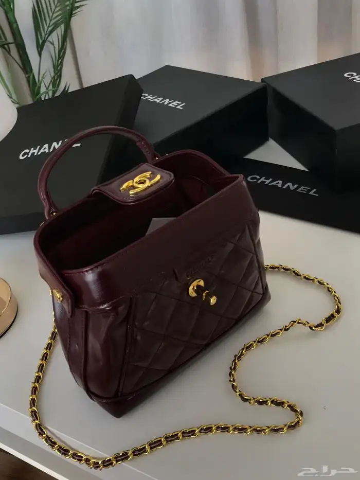 شنط كوتش ميو ميو توري بورش اشكال كثيره ومتنوعه 27