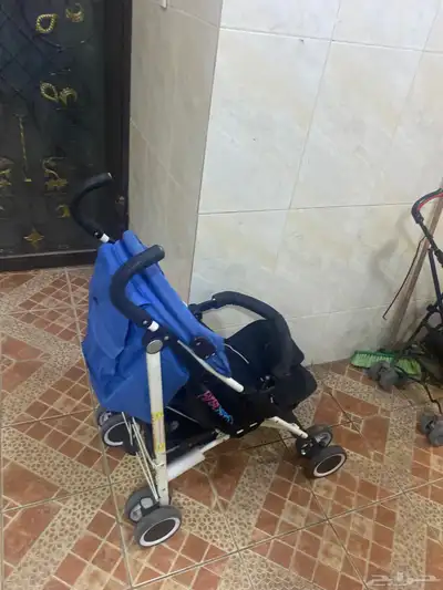 عربيه و كرسي حق الاطفال جديد 2
