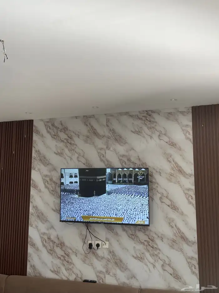 ((استراحة حي الراشدية 2 )) ويوجد ((استراحة ثانية في الحساني) 20