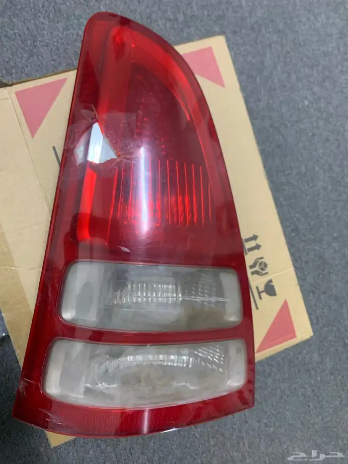 اصطبات خلفيه انوفا مستخدمه للبيع اصليه 0