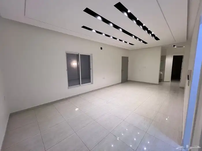 للبيع ادوار كل دور بصك حي الدار البيضاء 300م موقع ممتاز 3