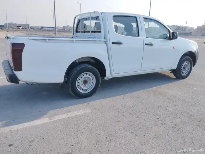 ايسوزو 2018 ديزل 10