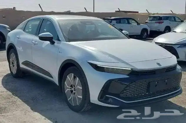 تويوتا كراون بريميوم 2025 كاش او تقسيط 4