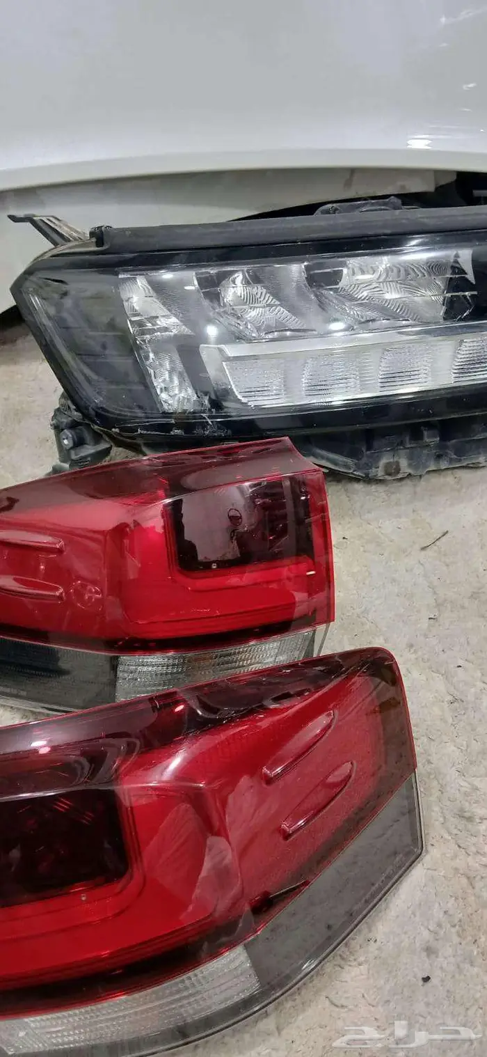 شمعات وإسطبات لاندكروزر2024 0