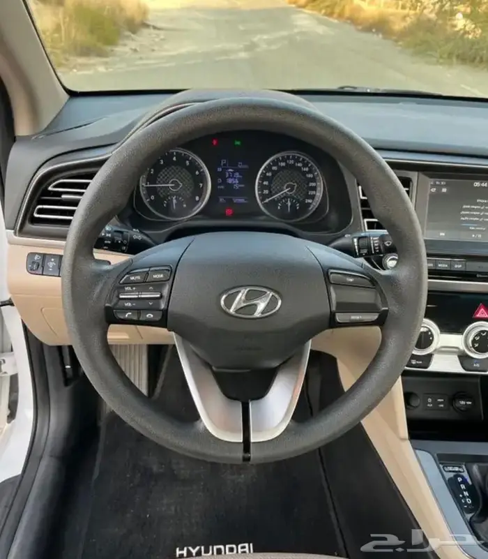 النترا 2020 مكينة 2000 cc نظيفة جدا 3