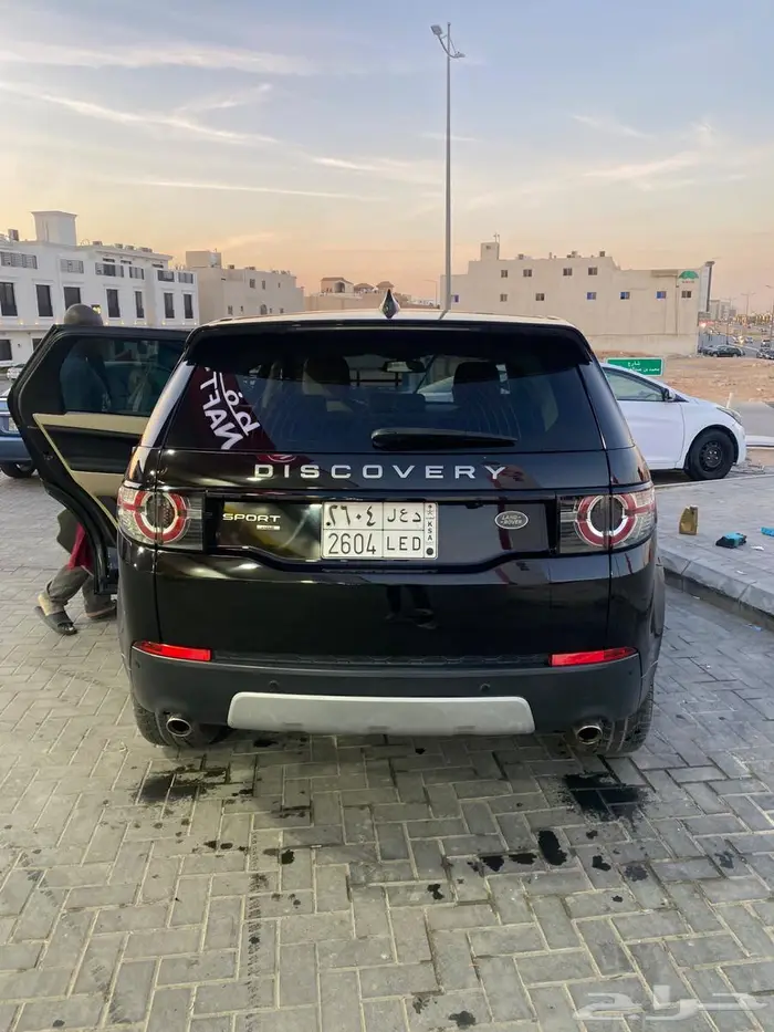 لاندروفر ديسكفري سبورت 2019 ممشى قليل 3