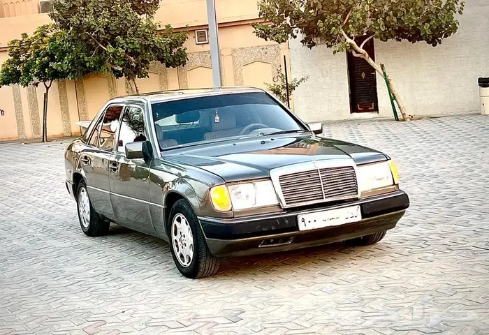 مرسيدس بنز 320E للبيع 14