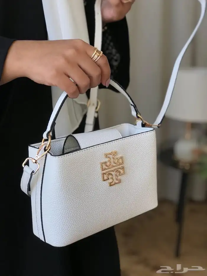 شنط كوتش ميو ميو توري بورش اشكال كثيره ومتنوعه 92