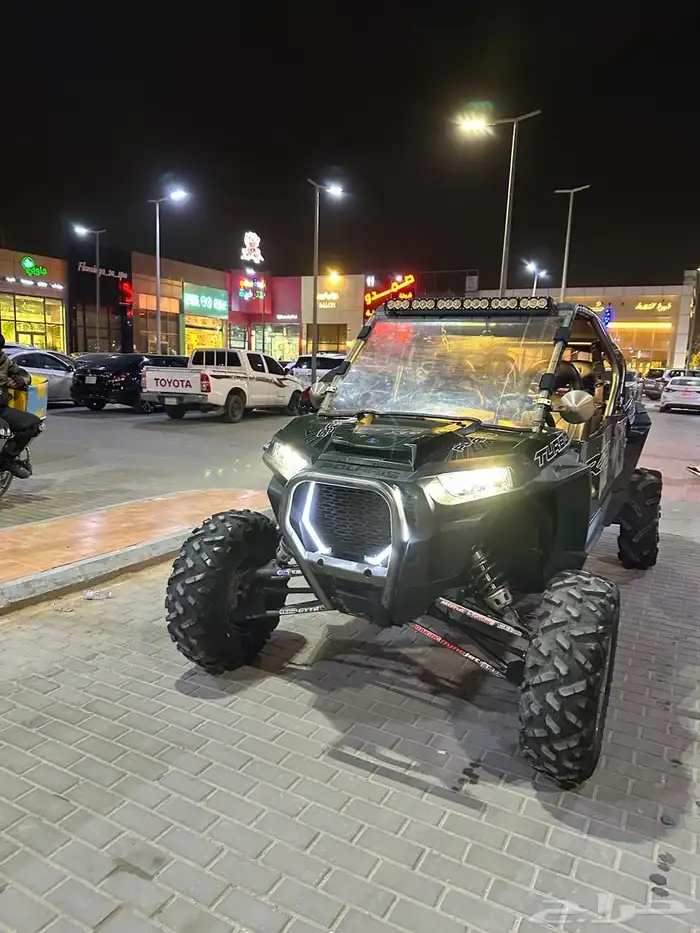 polaris 1000 rzr 2017 اصدار خاص الربع الخالي 2