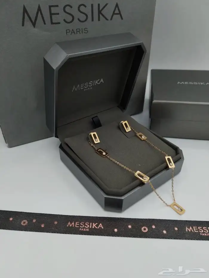 شنط كوتش ميو ميو توري بورش اشكال كثيره ومتنوعه 18