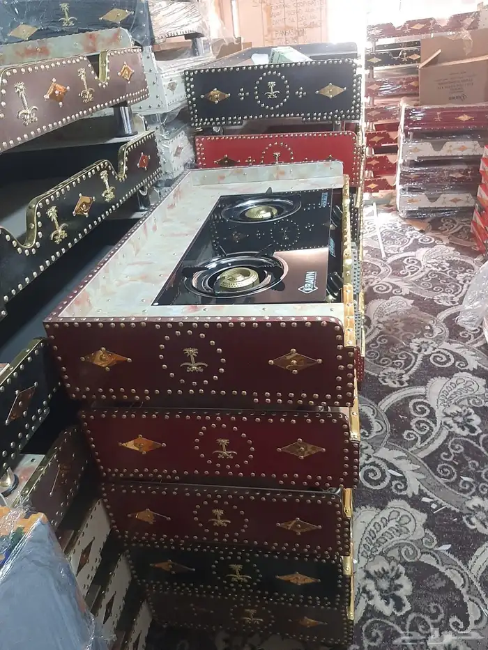 مشبات خشب ودواليب خشب 14