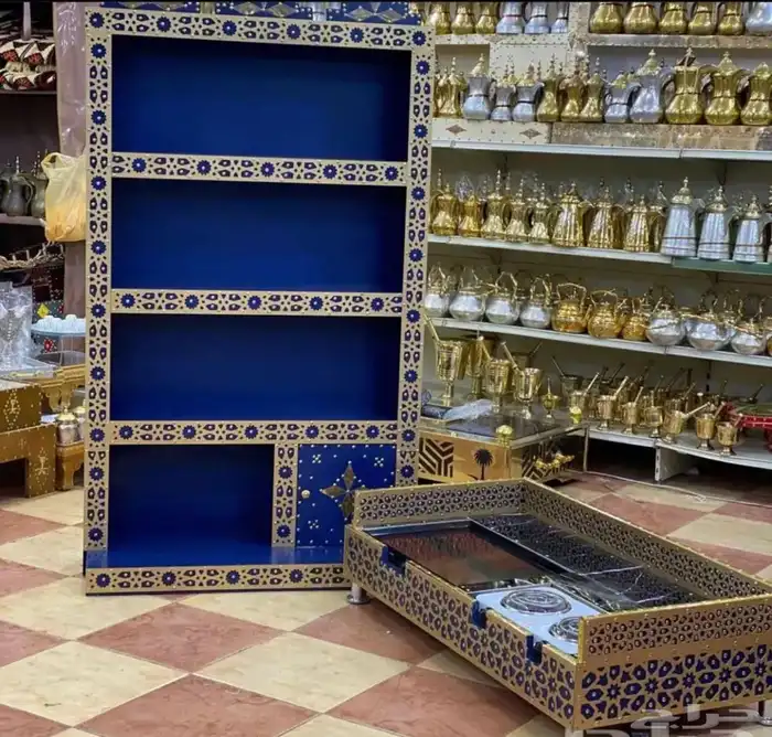 مشبات خشب ودواليب خشب 2