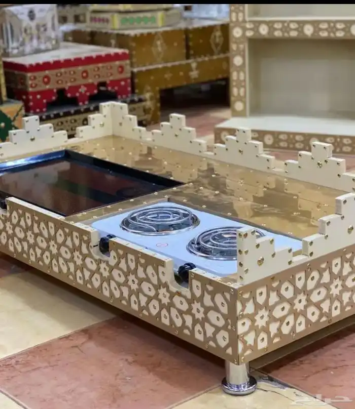 مشبات خشب ودواليب خشب 0