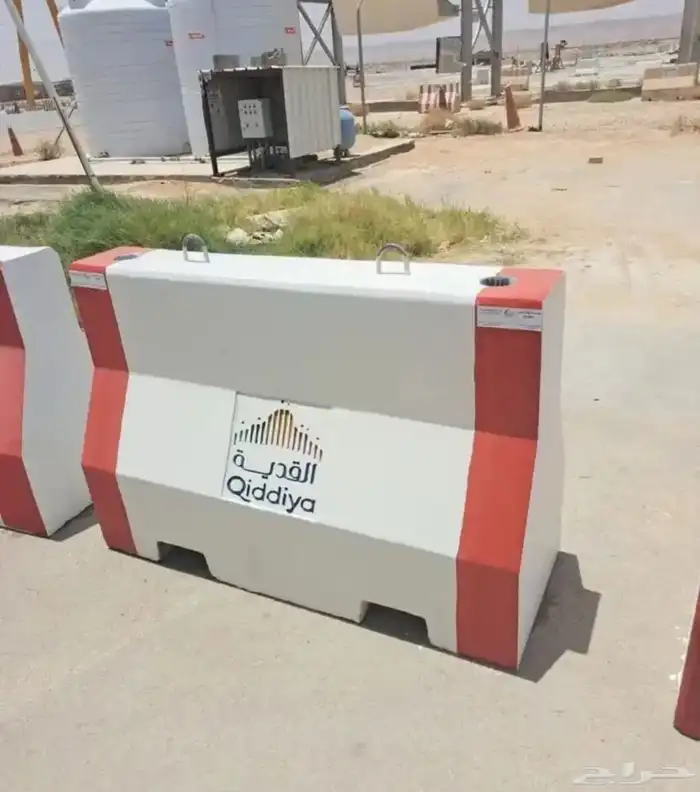 السلام عليكم صبات خرسانية احجار متنوعه احجام موجوده 4