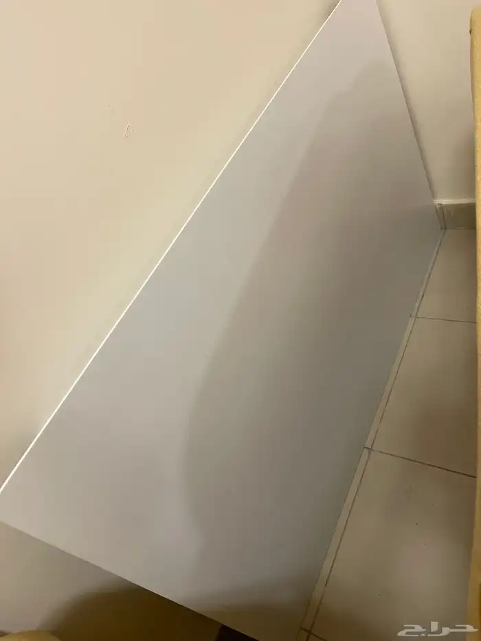 طاولة طعام 2