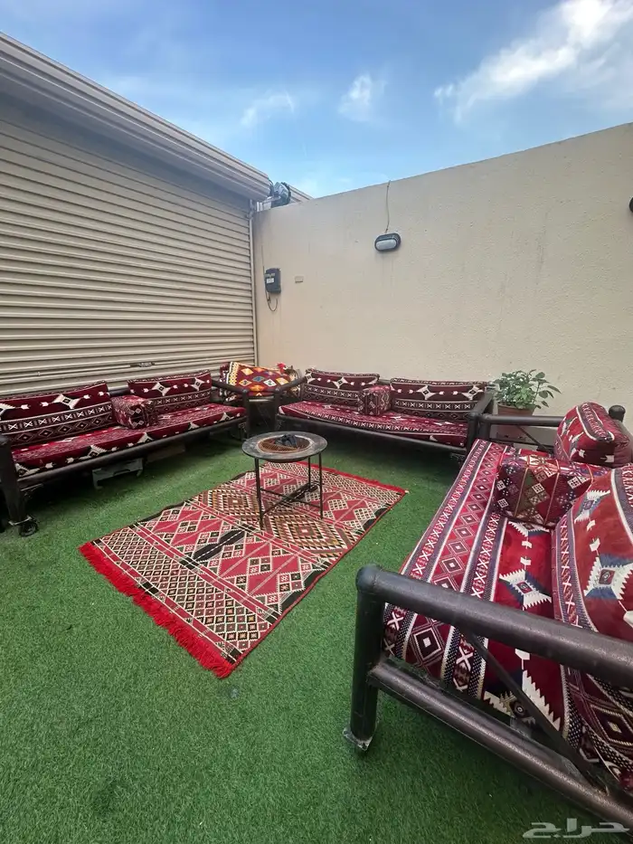 دكة شعبية 1
