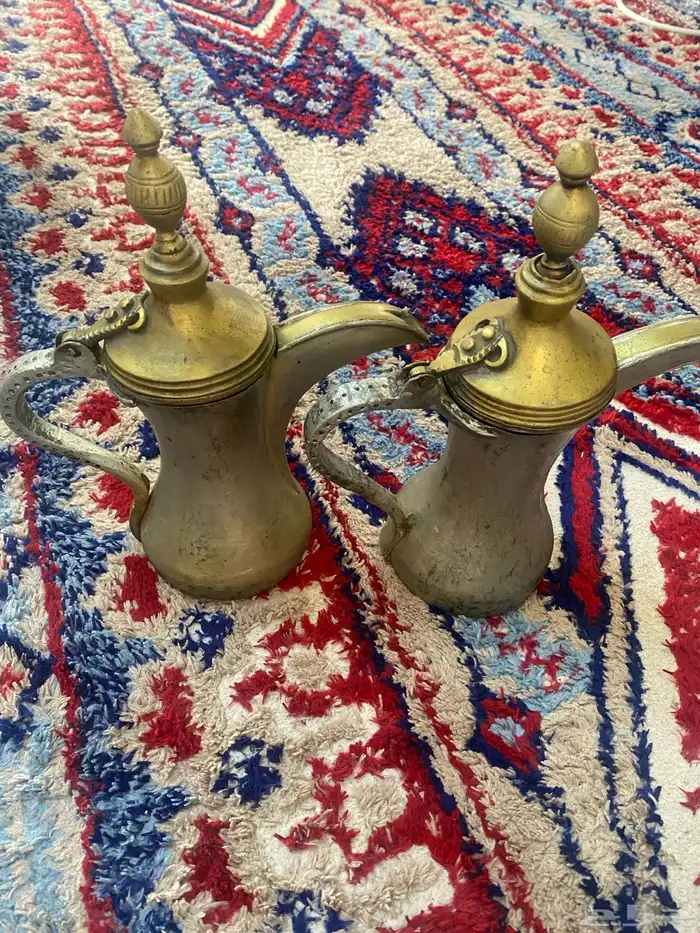 دلال حساويه قديمه للبيع 0