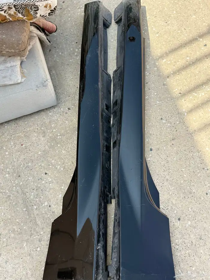 سمكه يسار جهة السواقnissan 370z 0