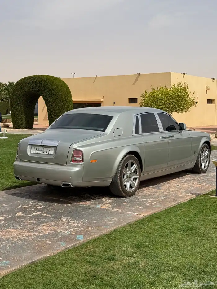 للبيع أو بدل روز فانتوم بسعر مغري 2