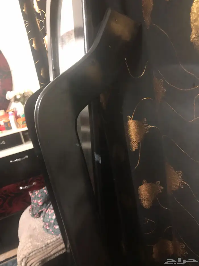 مرايا مع درج للبيع 2