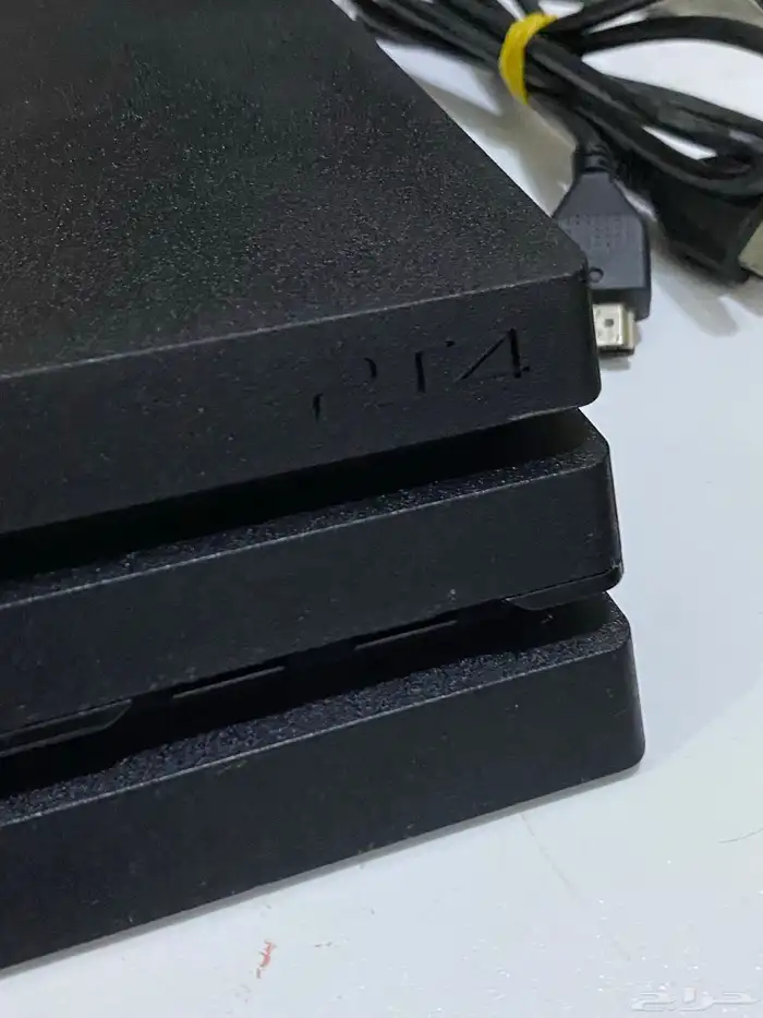سوني 4 برو مهكر هاردسك SSD ضمان شهرين 7