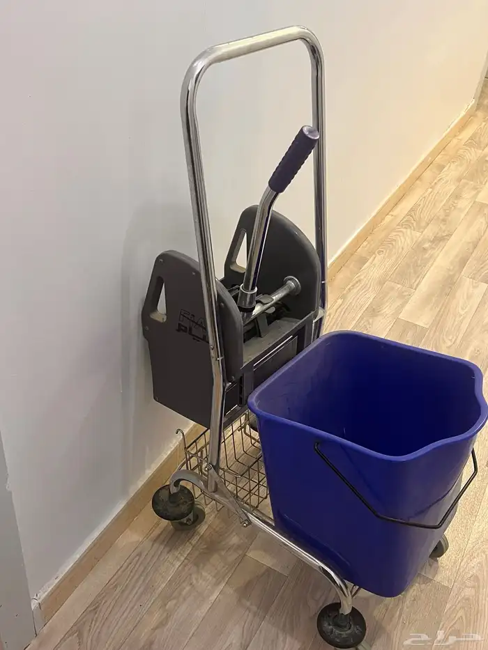عربة تنظيف 2