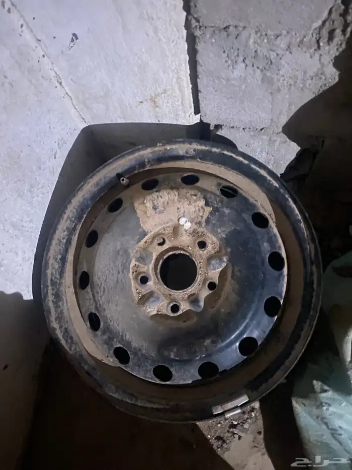 جنوط وغطيان كامري 2004 3