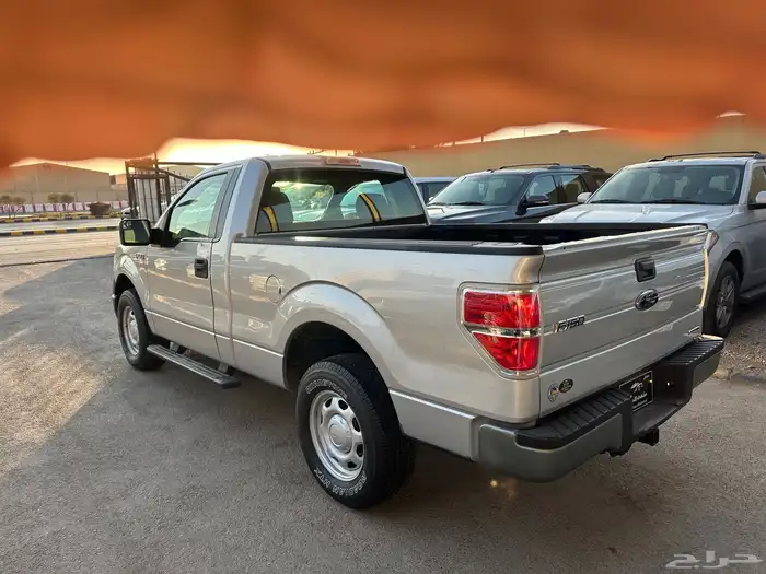 فورد F150 ثمانيه سلندر بدون دبل (تم البيع) 2