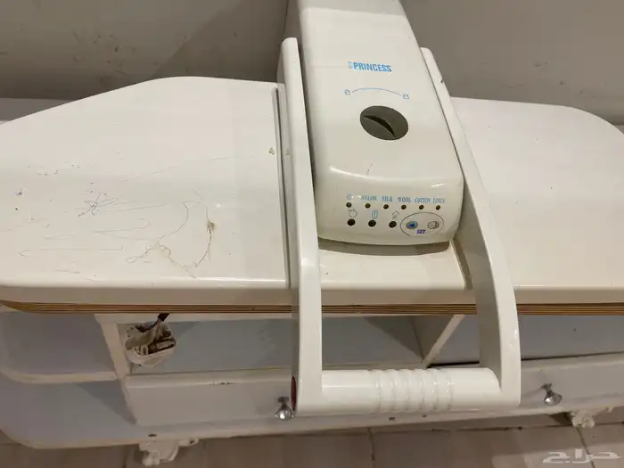 طاولة تلفاز  كوايه  ميزان 1