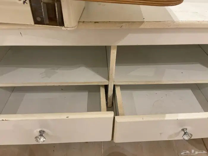 طاولة تلفاز  كوايه  ميزان 3