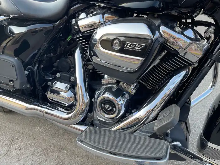هارلي رودكنق Road King 2022 - وارد المطلق 1