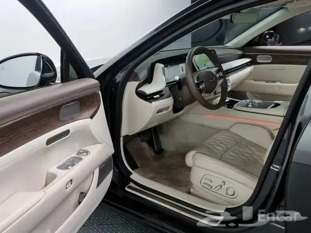 جينسس G90 2022 هايبرد 17